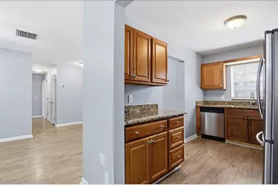 2523 Lake Ellen Lane, Tampa, FL 33618 - Photo 11