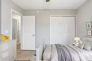 2523 Lake Ellen Ln, Tampa, FL 33618 - Photo 7