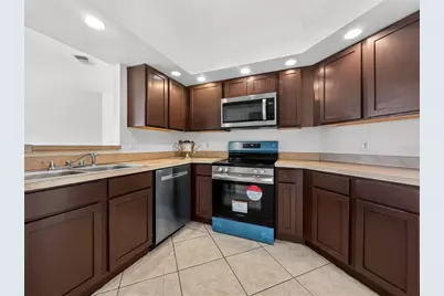 314 Chicago Woods Circle, Orlando, FL 32824 - Photo 11