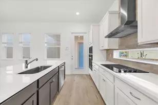 10270 Pearson Ave, Orlando, FL 32827 - Photo 3