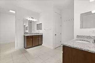 3918 Gaviota Dr, Sun City Center, FL 33573 - Photo 15