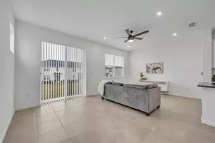 1195 Boardwalk Pl, Kissimmee, FL 34747 - Photo 5