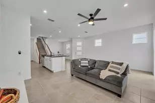 1195 Boardwalk Pl, Kissimmee, FL 34747 - Photo 9