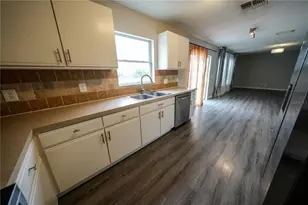 1942 Knollcrest Dr, Clermont, FL 34711 - Photo 5