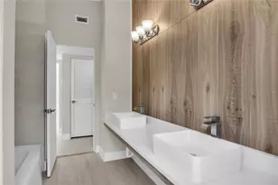 1311 Silverstone Ave, Orlando, FL 32806 - Photo 21