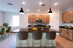 911 N New Hampshire Ave, Tavares, FL 32778 - Photo 11