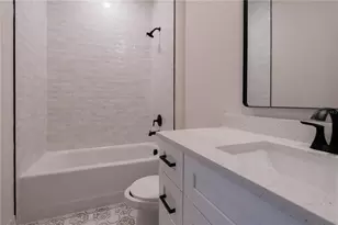 911 N New Hampshire Ave, Tavares, FL 32778 - Photo 31