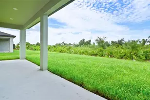 13647 Begonia Cir, Port Charlotte, FL 33981 - Photo 31