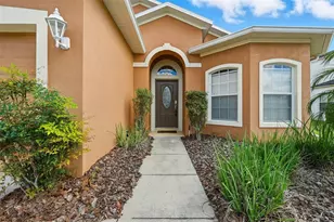 872 Sussex Dr, Davenport, FL 33896 - Photo 5