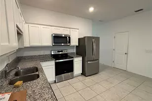 3242 Azolla St, Orlando, FL 32808 - Photo 11