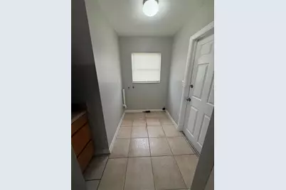 3046 Cumler Court, Orlando, FL 32811 - Photo 9