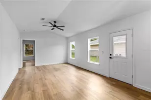 1012 E Hazzard, Eustis, FL 32726 - Photo 11