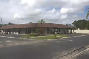 1100 E Bay Dr, Largo, FL 33770 - Photo 11