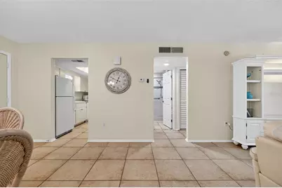 1100 E Bay Drive #43, Largo, FL 33770 - Photo 9