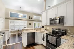 1105 Wineberry Ct, Ocoee, FL 34761 - Photo 7