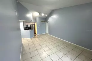 1924 Lake Atriums Cir, Orlando, FL 32839 - Photo 5