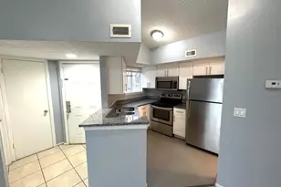 1924 Lake Atriums Cir, Orlando, FL 32839 - Photo 3