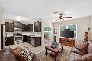 2502 Seven Oaks Dr, Saint Cloud, FL 34772 - Photo 5