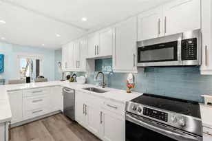 534 Pinellas Bayway S, Tierra Verde, FL 33715 - Photo 9