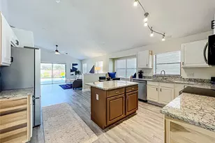 2860 St Augustine Dr, Orlando, FL 32825 - Photo 9