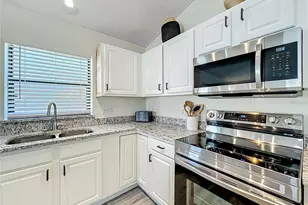 2860 St Augustine Dr, Orlando, FL 32825 - Photo 11