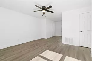 5433 Lescot Ln, Orlando, FL 32811 - Photo 13