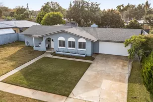 5548 Kingswood Dr, Orlando, FL 32810 - Photo 3