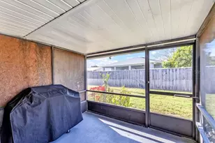 56 Silver Falls Cir, Kissimmee, FL 34743 - Photo 21