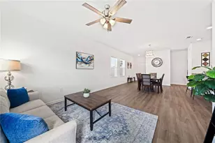 1010 Wanderer Dr, Deltona, FL 32738 - Photo 9