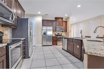 7616 Brookhurst Lane, Kissimmee, FL 34747 - Photo 7