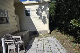 3450 N Citrus Cir, Zellwood, FL 32798 - Photo 3