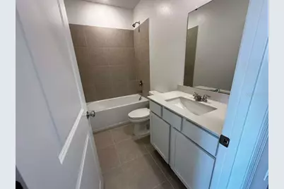 2742 Skyline Loop, Kissimmee, FL 34758 - Photo 9