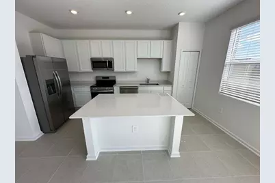 2742 Skyline Loop, Kissimmee, FL 34758 - Photo 3