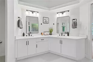 1407 Watermill Cir, Tarpon Springs, FL 34689 - Photo 23