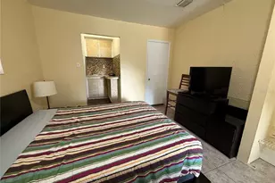 10174 Mason Dixon Cir, Orlando, FL 32821 - Photo 9