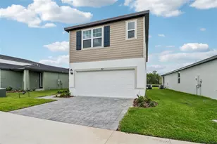 807 Sunshower Dr, Lady Lake, FL 32159 - Photo 3