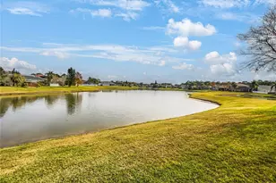 725 Forestgreen Ct, Orlando, FL 32828 - Photo 13