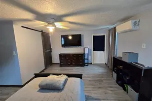 2455 Kimberly Dr, Deltona, FL 32738 - Photo 21
