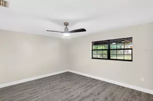 303 E Fountain St, Fruitland Park, FL 34731 - Photo 19