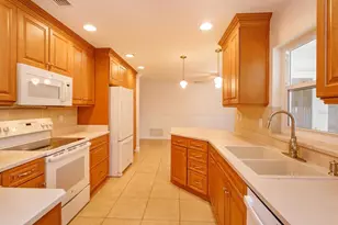 326 Fitzhugh Rd, Winter Park, FL 32792 - Photo 9