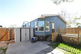 4 Cayman Cir, Umatilla, FL 32784 - Photo 19