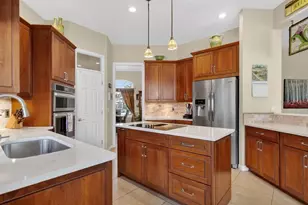 8717 Ellesmere Pl, Orlando, FL 32836 - Photo 9