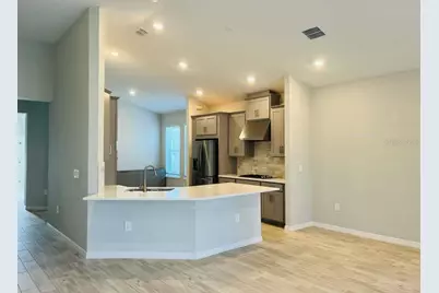 2126 Ridge Pointe Lane, Clermont, FL 34715 - Photo 9