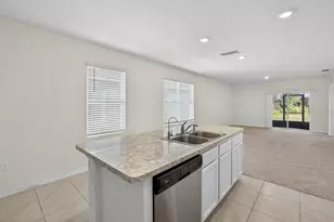 209 Gina Ln, Davenport, FL 33837 - Photo 11