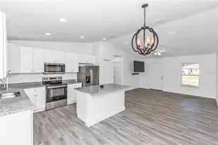 340 W Elm Dr, Orange City, FL 32763 - Photo 3