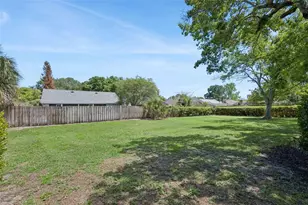 2615 Gilsom Ct, Orlando, FL 32835 - Photo 47
