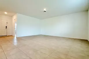646 Teviot Rd, Haines City, FL 33844 - Photo 9