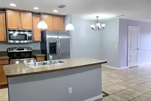 6520 Windsor Lake Cir, Sanford, FL 32773 - Photo 9