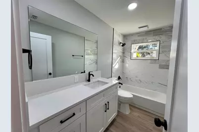 3180 Bellevue Street, Sarasota, FL 34237 - Photo 19