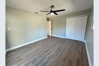 3180 Bellevue Street, Sarasota, FL 34237 - Photo 17